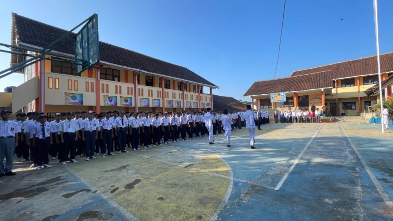 Masa Pengenalan Lingkungan Sekolah (MPLS)